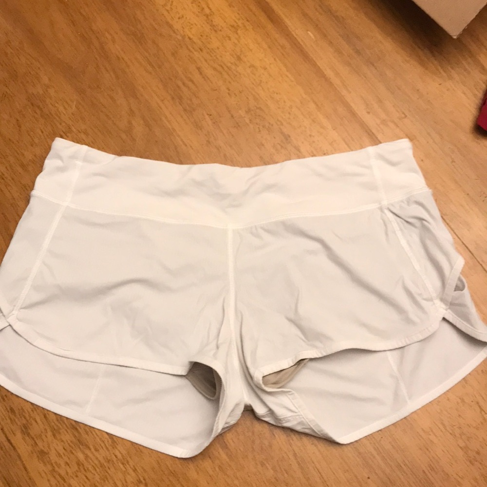 Lululemon Speed Up Short 2.5” low rise
